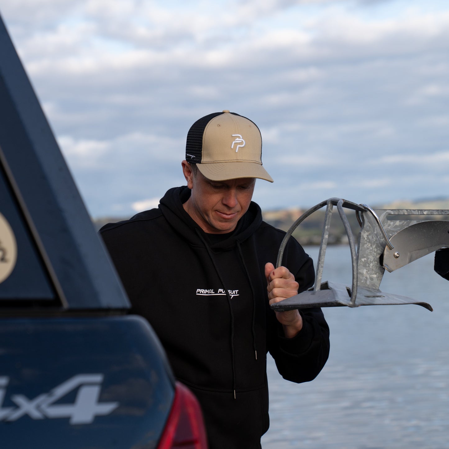 Spearfishing Trucker Hat (2 Colours)